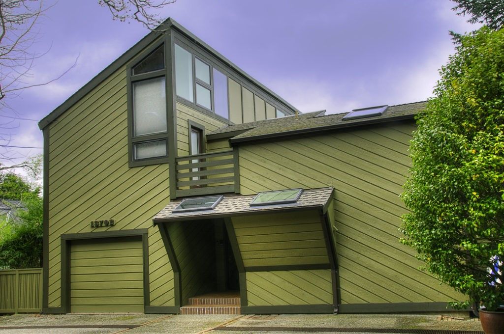 local contractor local roofing